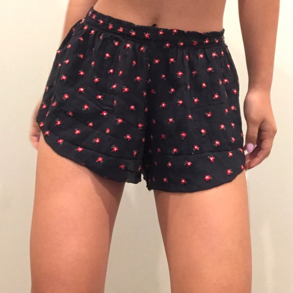 brandy melville ross shorts